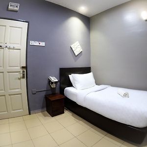 General Without Window Single Room